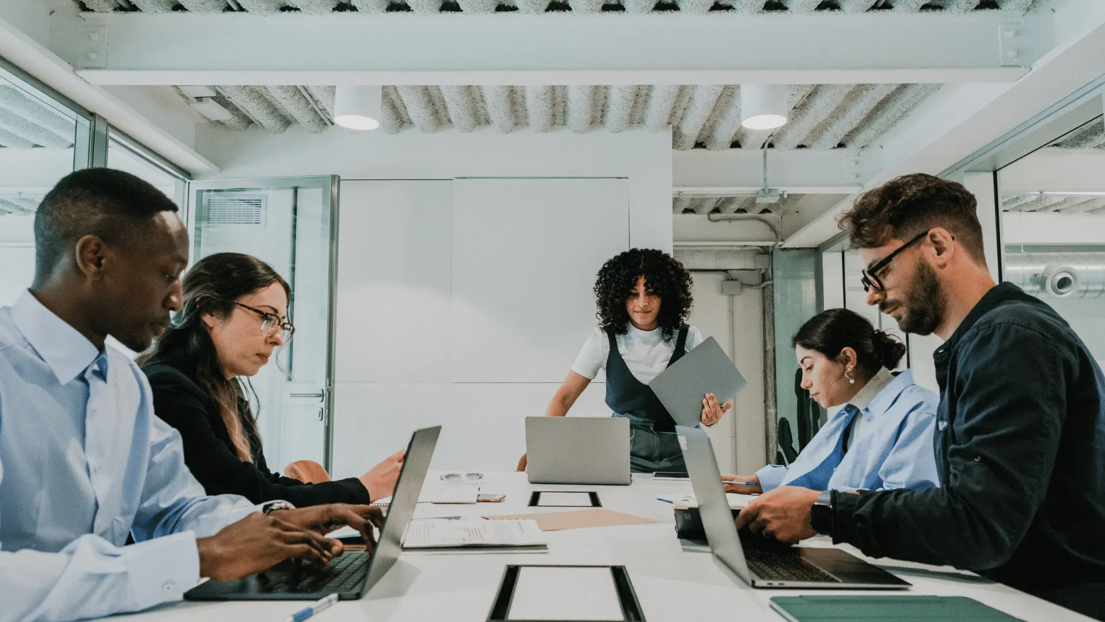 Editorial photo illustrating: Document management for HR: Streamline global mobility.